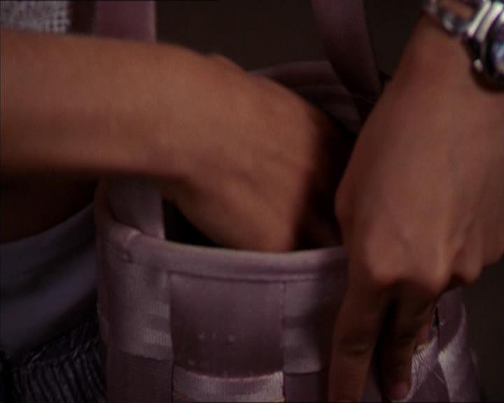 Charmed-Online_dot_net-2x05TheDevilsMusic1614.jpg