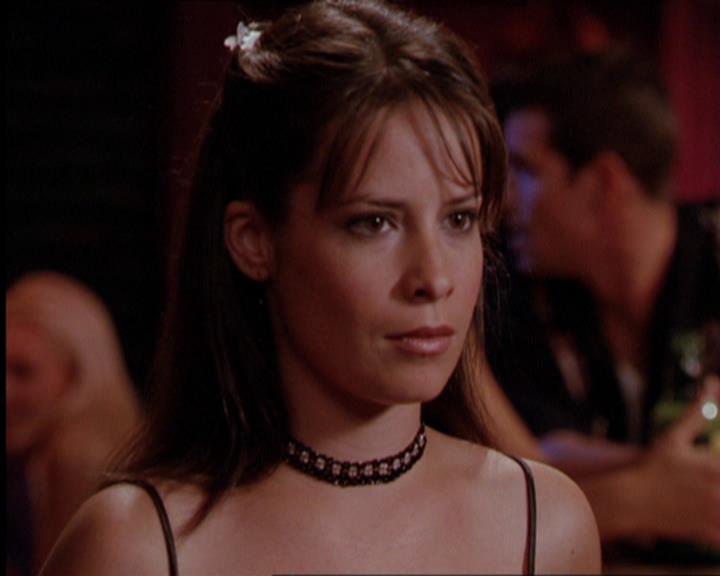 Charmed-Online_dot_net-2x05TheDevilsMusic1674.jpg