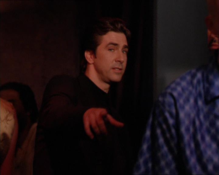 Charmed-Online_dot_net-2x05TheDevilsMusic1896.jpg