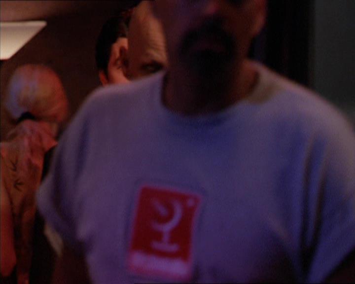 Charmed-Online_dot_net-2x05TheDevilsMusic1914.jpg
