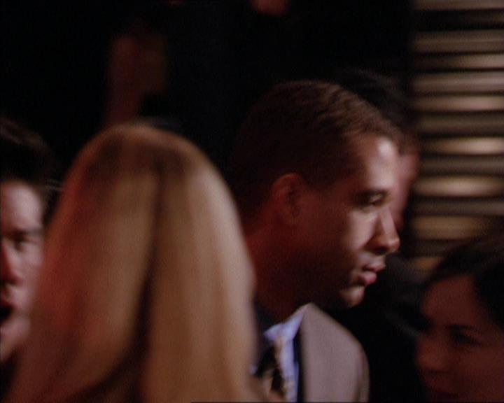 Charmed-Online_dot_net-2x05TheDevilsMusic2032.jpg