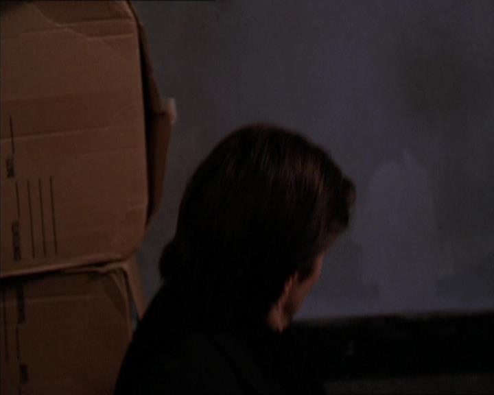 Charmed-Online_dot_net-2x05TheDevilsMusic2111.jpg