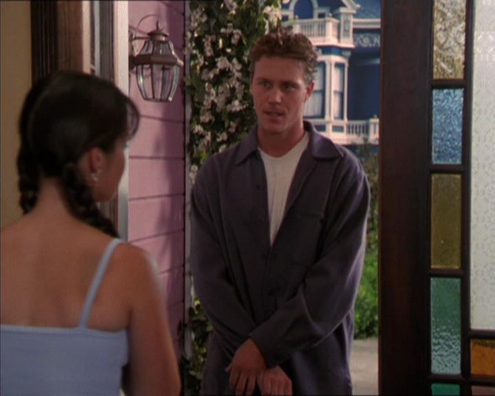 Charmed-Online_dot_net-2x05TheDevilsMusic2383.jpg