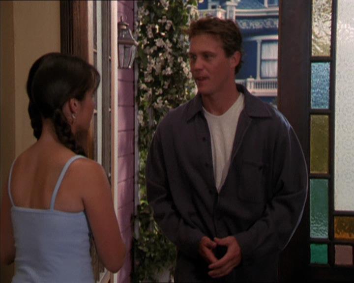 Charmed-Online_dot_net-2x05TheDevilsMusic2385.jpg