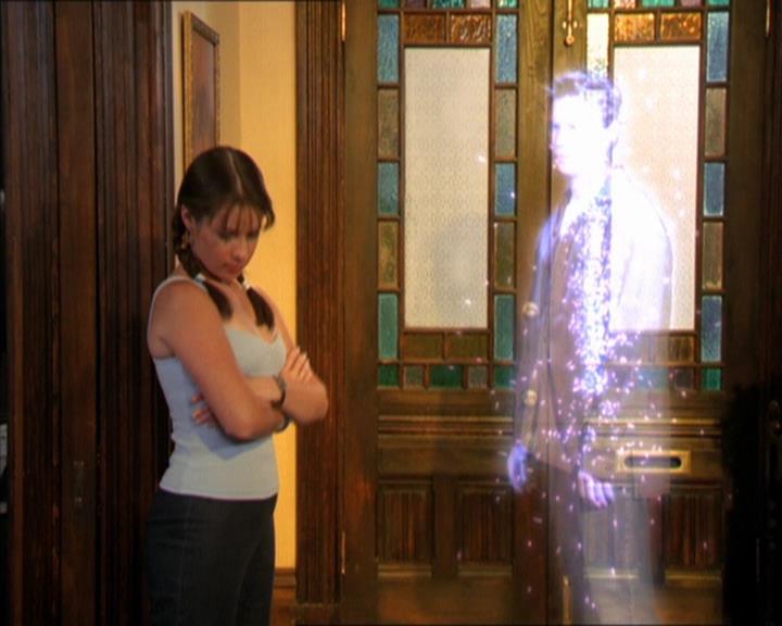 Charmed-Online_dot_net-2x05TheDevilsMusic2504.jpg