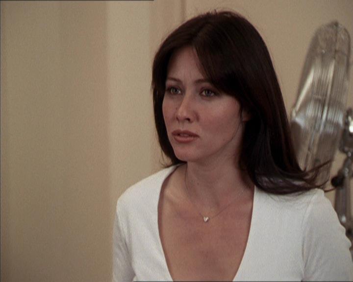 Charmed-Online-dot-net_205ShesaManBabyaMan0321.jpg