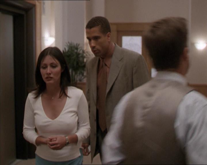 Charmed-Online-dot-net_205ShesaManBabyaMan0339.jpg