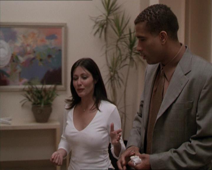 Charmed-Online-dot-net_205ShesaManBabyaMan0344.jpg