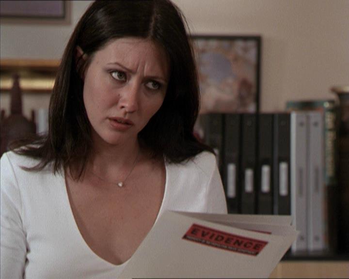 Charmed-Online-dot-net_205ShesaManBabyaMan0402.jpg