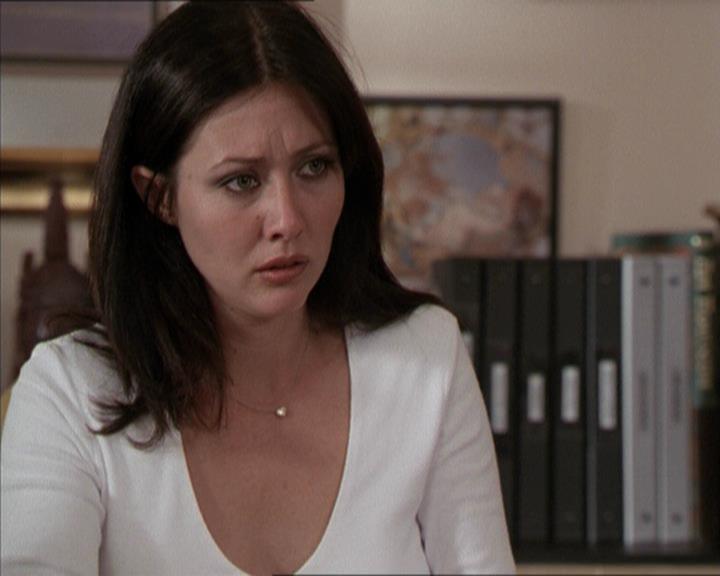 Charmed-Online-dot-net_205ShesaManBabyaMan0418.jpg