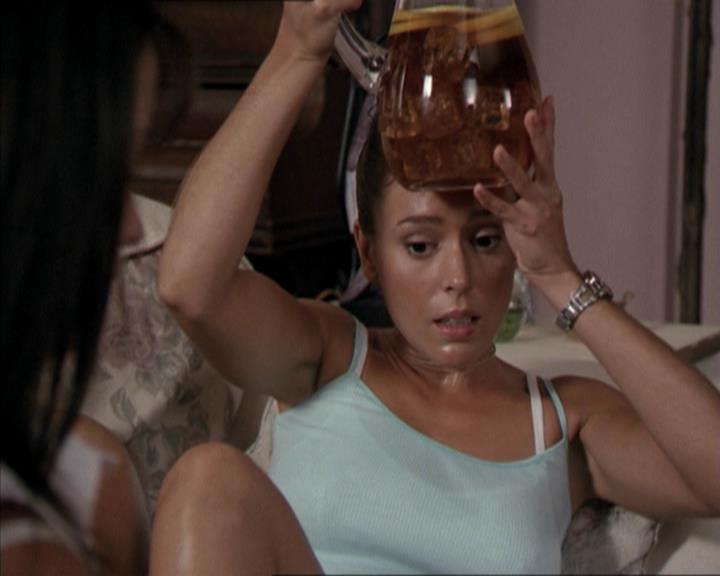 Charmed-Online-dot-net_205ShesaManBabyaMan0461.jpg