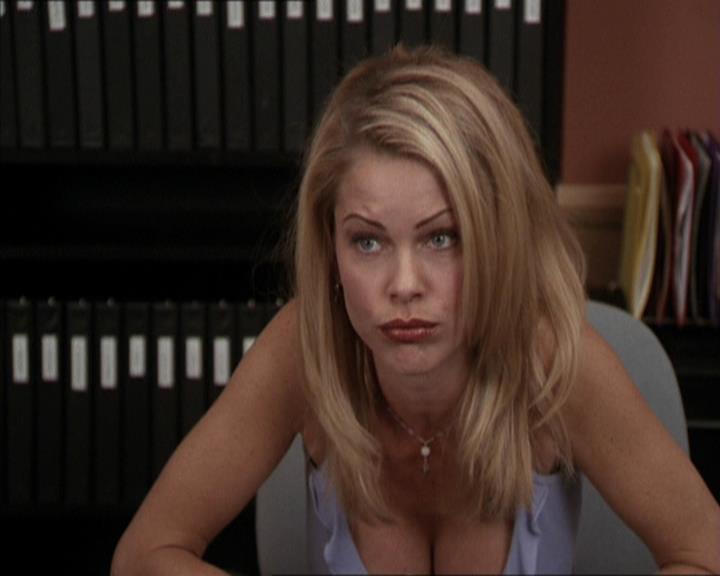 Charmed-Online-dot-net_205ShesaManBabyaMan0624.jpg