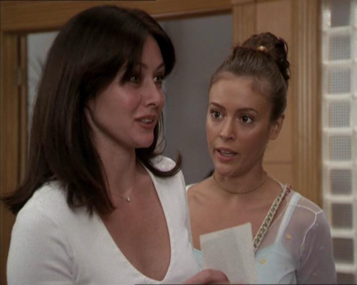 Charmed-Online-dot-net_205ShesaManBabyaMan0689.jpg