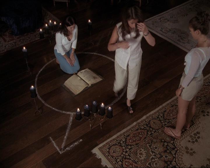 Charmed-Online-dot-net_205ShesaManBabyaMan0778.jpg