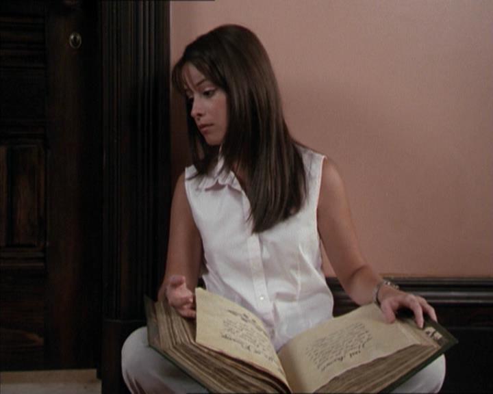 Charmed-Online-dot-net_205ShesaManBabyaMan0840.jpg