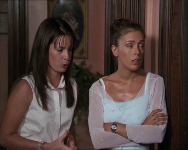 Charmed-Online-dot-net_205ShesaManBabyaMan0861.jpg