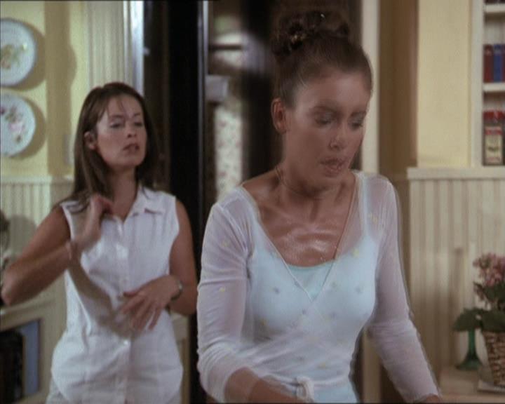 Charmed-Online-dot-net_205ShesaManBabyaMan1037.jpg
