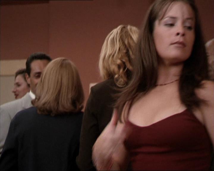 Charmed-Online-dot-net_205ShesaManBabyaMan1236.jpg