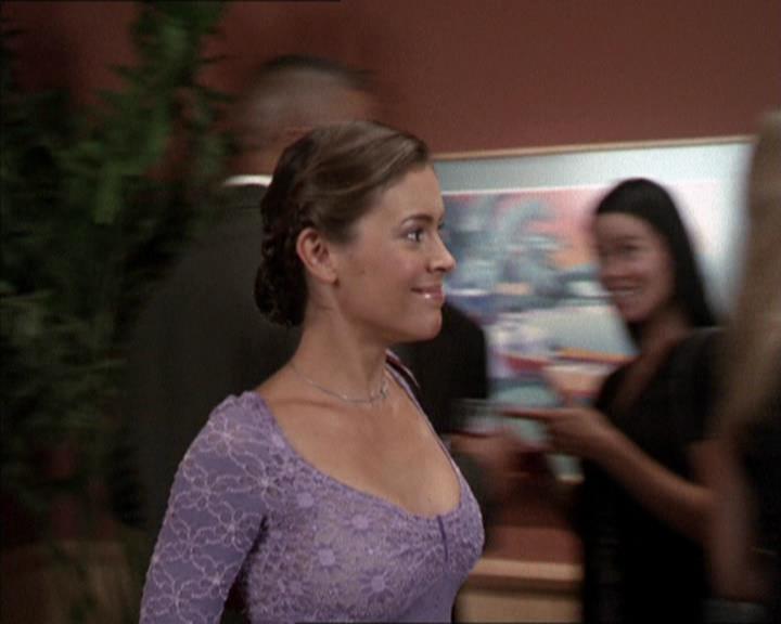Charmed-Online-dot-net_205ShesaManBabyaMan1243.jpg