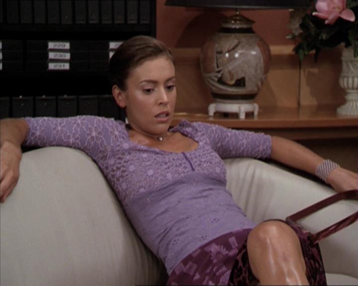 Charmed-Online-dot-net_205ShesaManBabyaMan1345.jpg