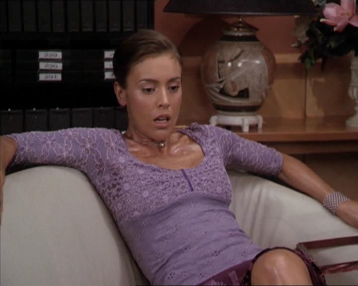 Charmed-Online-dot-net_205ShesaManBabyaMan1346.jpg