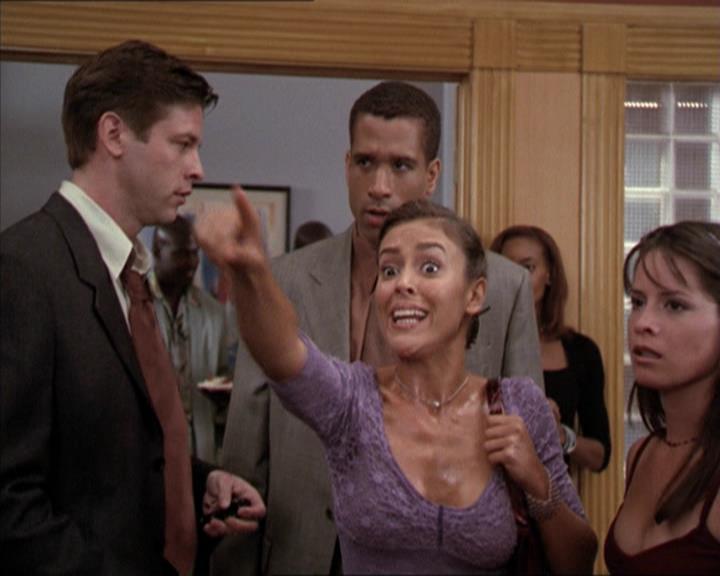 Charmed-Online-dot-net_205ShesaManBabyaMan1391.jpg