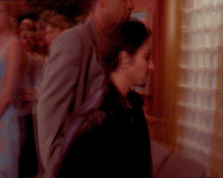 Charmed-Online-dot-net_205ShesaManBabyaMan1420.jpg