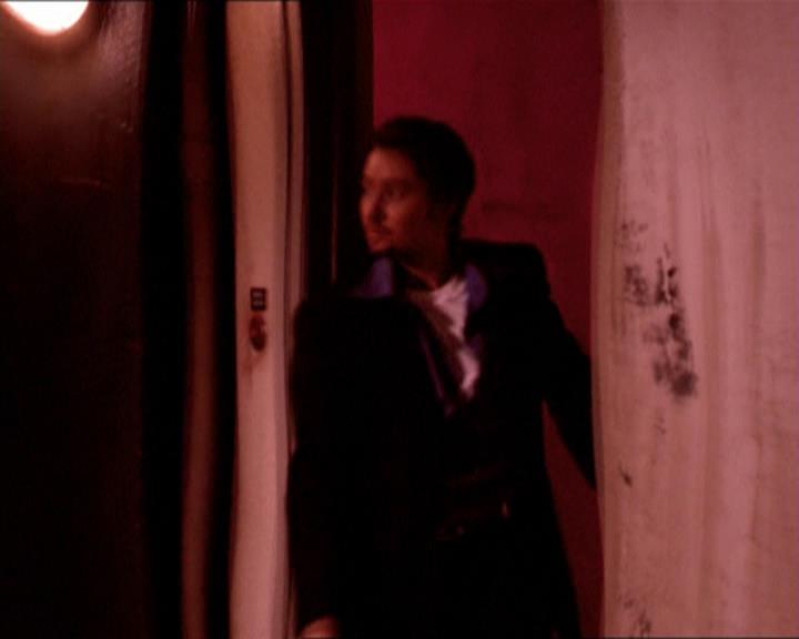 Charmed-Online-dot-net_205ShesaManBabyaMan1795.jpg