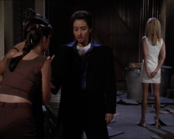 Charmed-Online-dot-net_205ShesaManBabyaMan1837.jpg