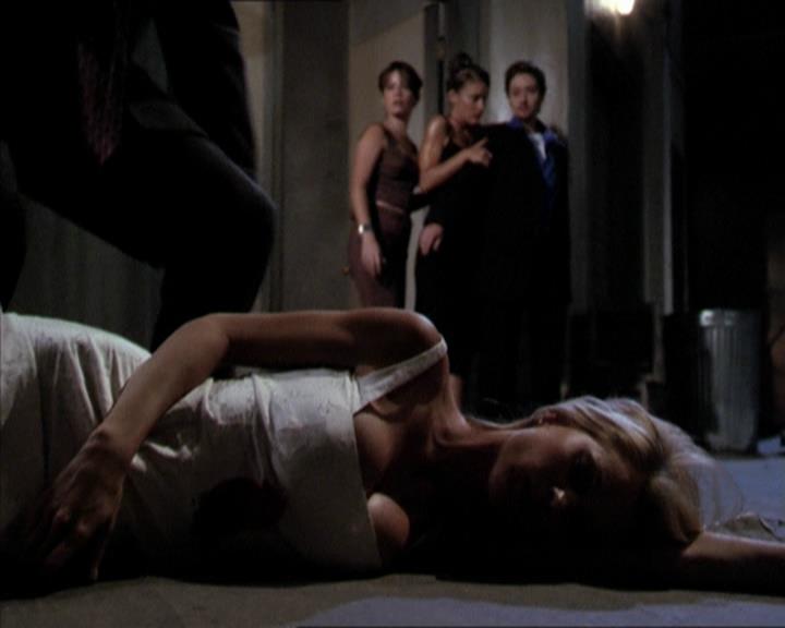 Charmed-Online-dot-net_205ShesaManBabyaMan1872.jpg