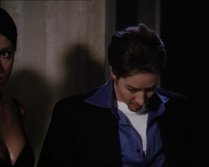 Charmed-Online-dot-net_205ShesaManBabyaMan1880.jpg