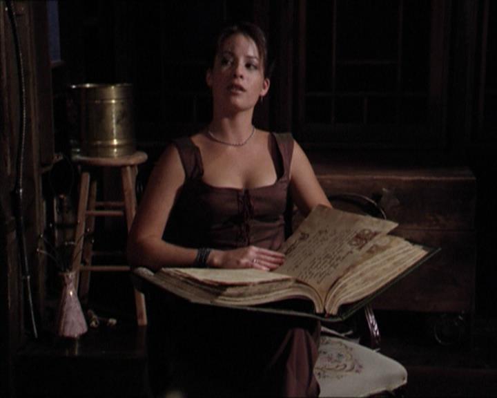 Charmed-Online-dot-net_205ShesaManBabyaMan1945.jpg