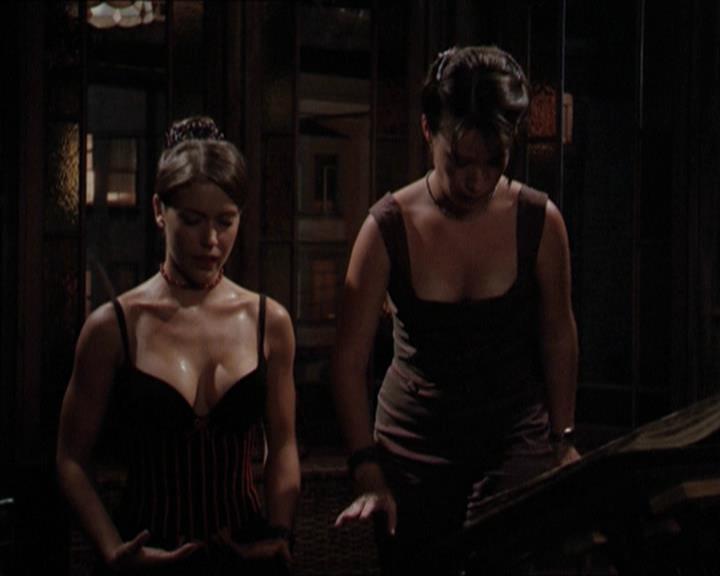 Charmed-Online-dot-net_205ShesaManBabyaMan2060.jpg