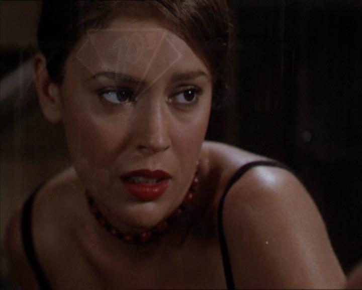 Charmed-Online-dot-net_205ShesaManBabyaMan2149.jpg
