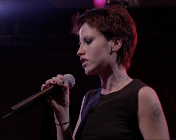 Charmed-Online-dot-net_205ShesaManBabyaMan2318.jpg