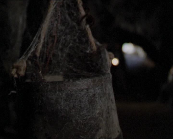 Charmed-Online-dot-net_206ThatOldBlackMagic0040.jpg