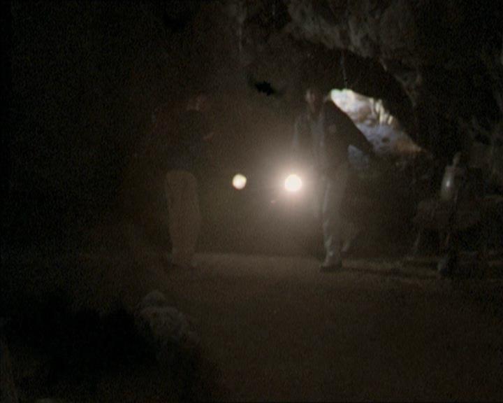 Charmed-Online-dot-net_206ThatOldBlackMagic0054.jpg