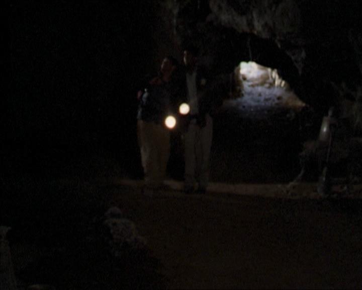 Charmed-Online-dot-net_206ThatOldBlackMagic0055.jpg