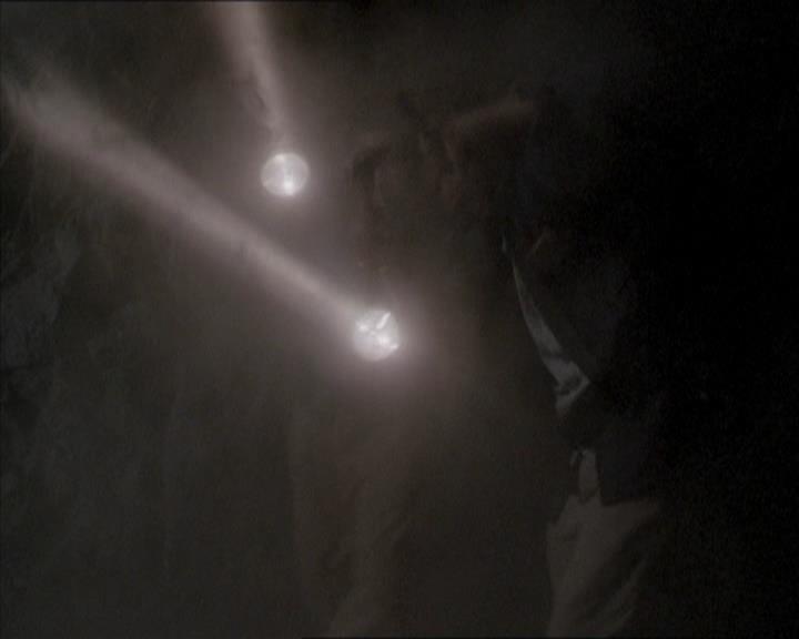 Charmed-Online-dot-net_206ThatOldBlackMagic0091.jpg