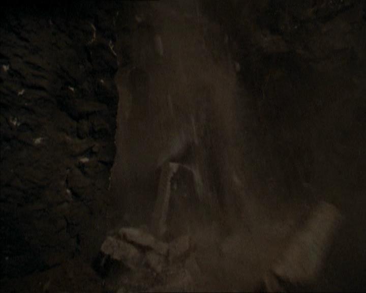 Charmed-Online-dot-net_206ThatOldBlackMagic0094.jpg