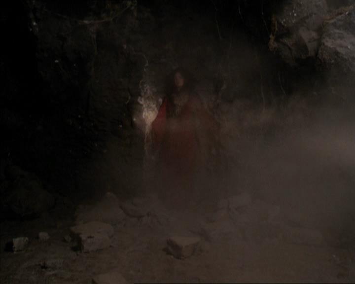 Charmed-Online-dot-net_206ThatOldBlackMagic0105.jpg