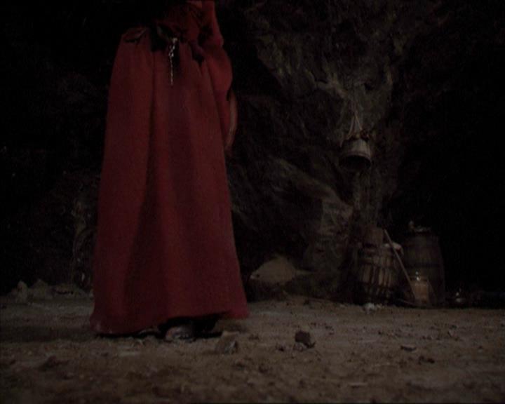 Charmed-Online-dot-net_206ThatOldBlackMagic0171.jpg