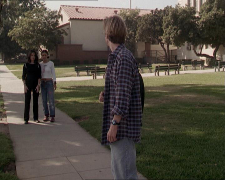 Charmed-Online-dot-net_206ThatOldBlackMagic0729.jpg
