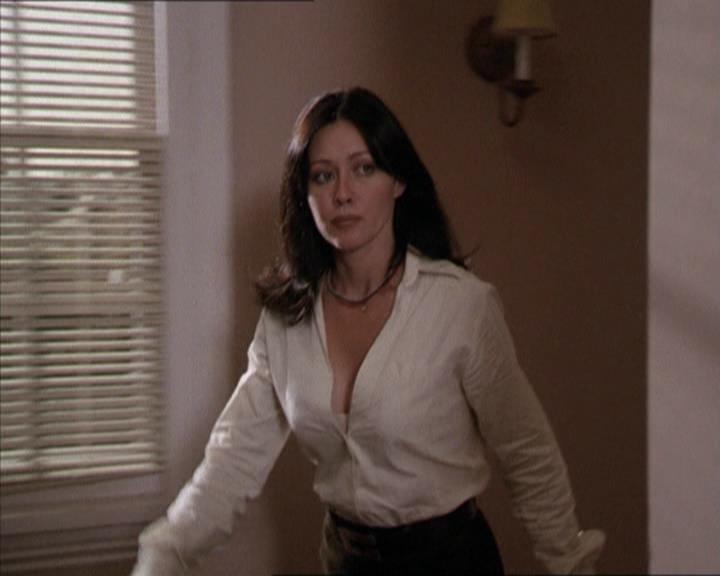 Charmed-Online-dot-net_206ThatOldBlackMagic0799.jpg