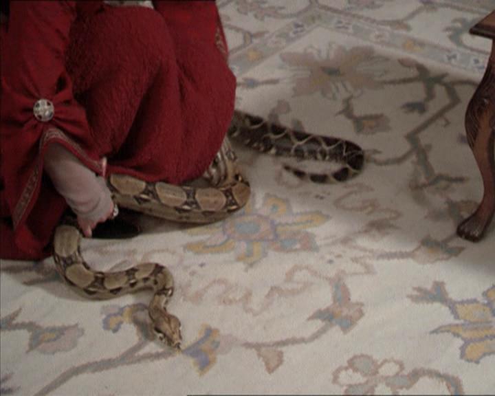 Charmed-Online-dot-net_206ThatOldBlackMagic0827.jpg