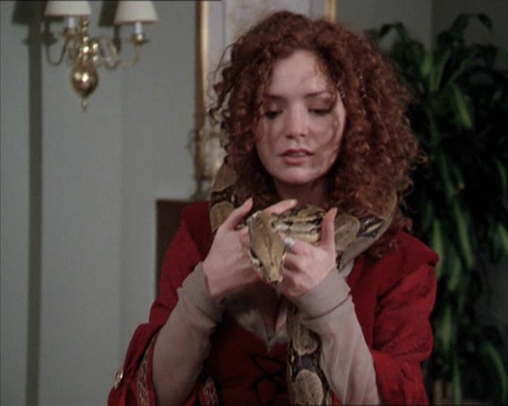 Charmed-Online-dot-net_206ThatOldBlackMagic0832.jpg