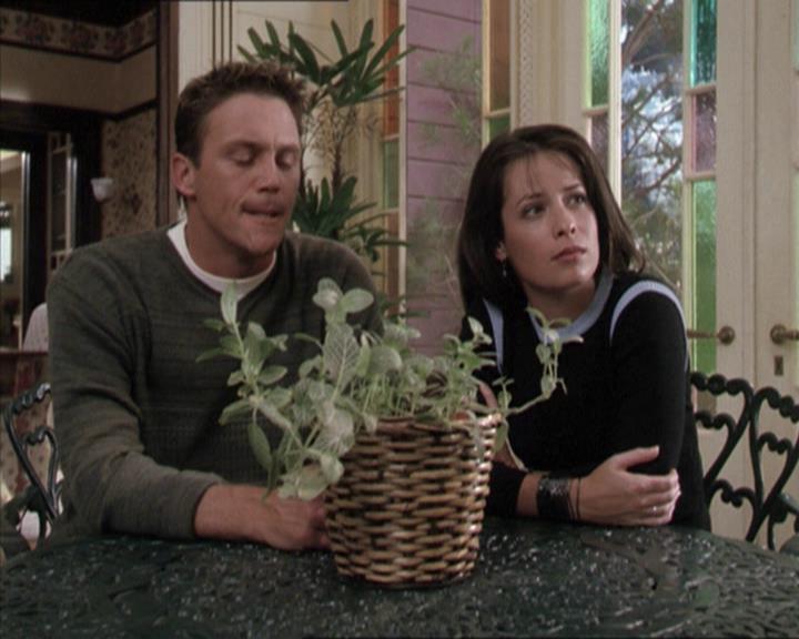 Charmed-Online-dot-net_206ThatOldBlackMagic0901.jpg