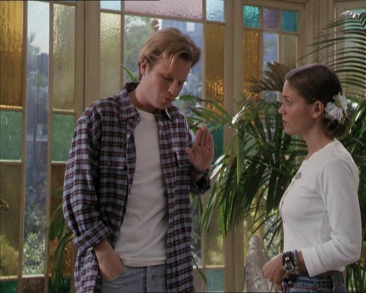 Charmed-Online-dot-net_206ThatOldBlackMagic0905.jpg