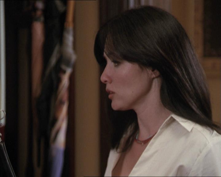 Charmed-Online-dot-net_206ThatOldBlackMagic0929.jpg