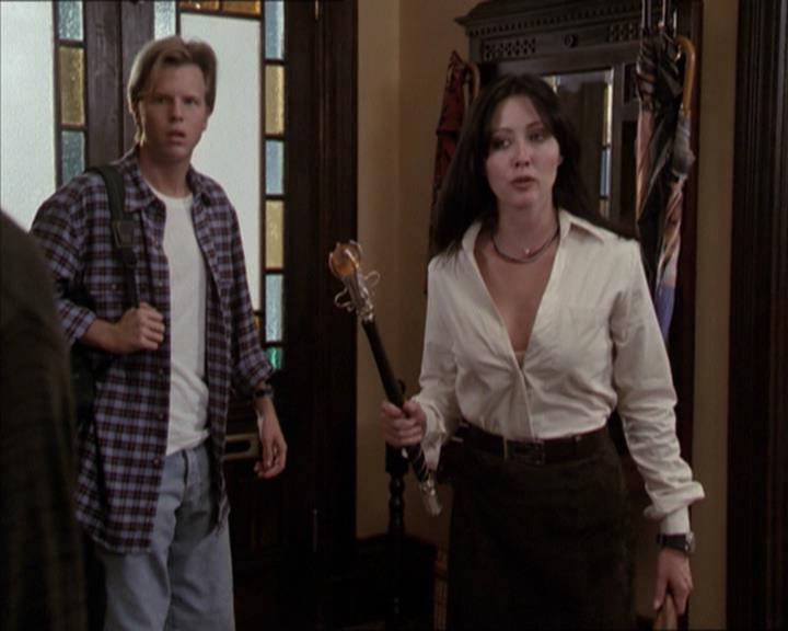 Charmed-Online-dot-net_206ThatOldBlackMagic0933.jpg